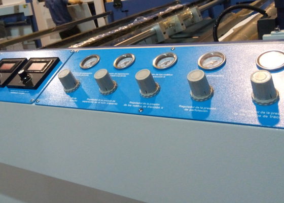 China Alta durabilidad de la máquina caliente eléctrica de la laminación para el proceso de la prensa del poste proveedor